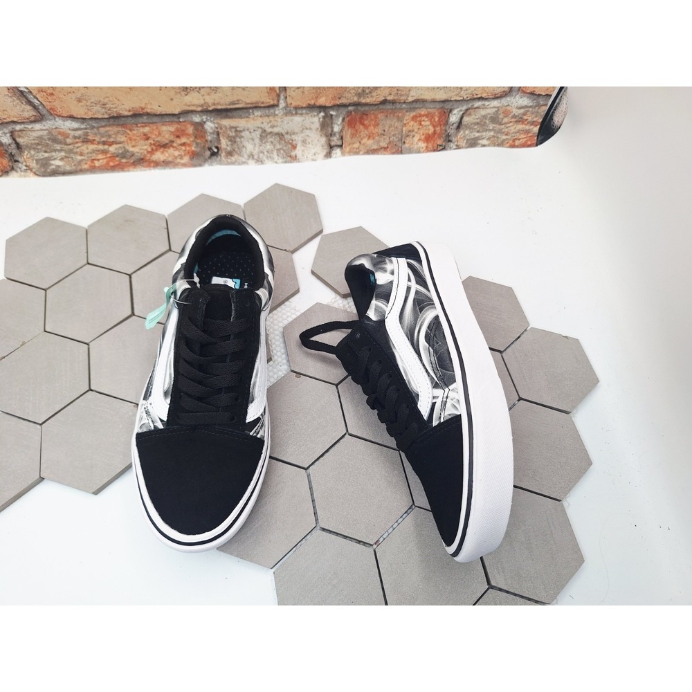 Women Sz 7 Vans Old School Comfy Cush Black White Swirl Sneakers VN0A5DYCBZW Knu - Picture 7 of 9
